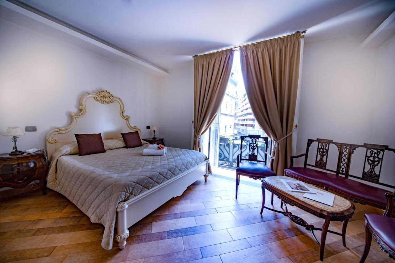 Hotel Lanfipe Palace Наполи Екстериор снимка