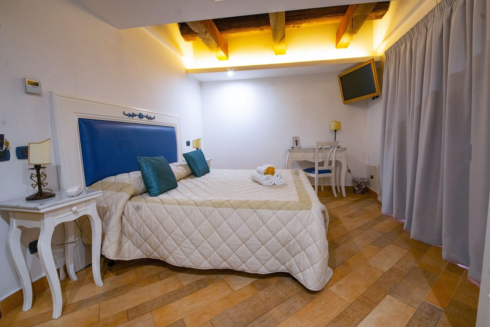 Hotel Lanfipe Palace Наполи Екстериор снимка