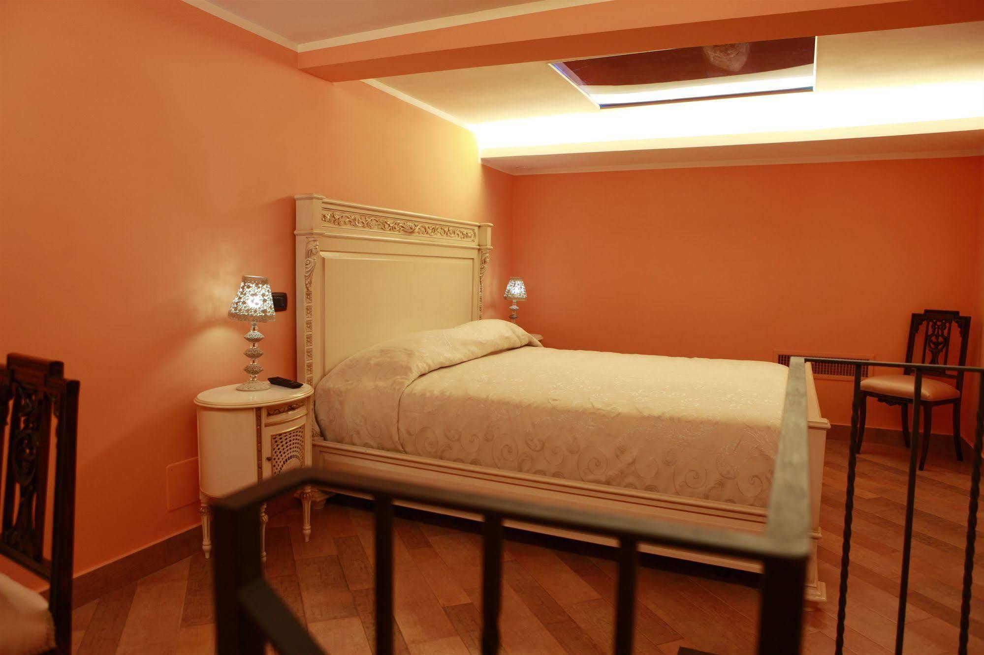 Hotel Lanfipe Palace Наполи Екстериор снимка