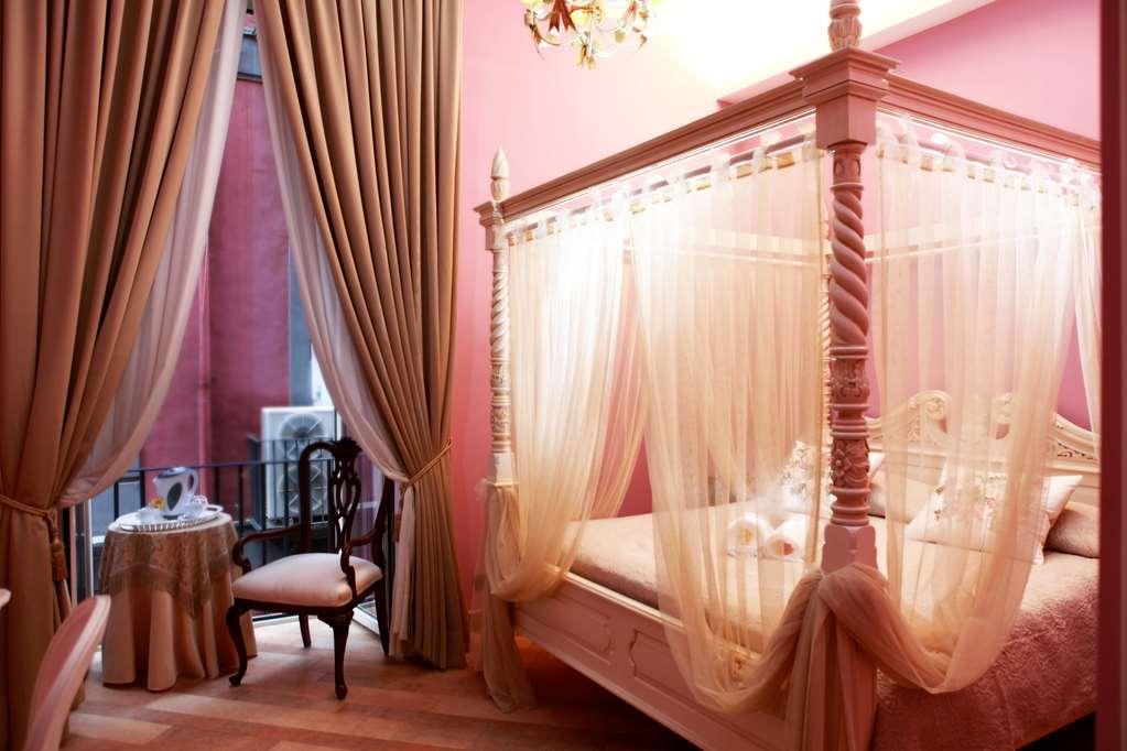 Hotel Lanfipe Palace Наполи Стая снимка